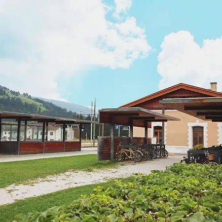 Aurturist Roulette Apartment *