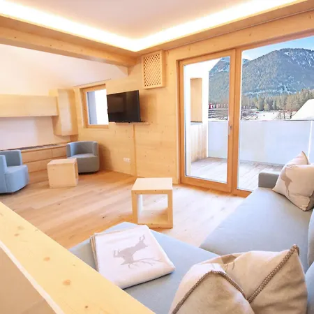 Aurturist Roulette Apartment *