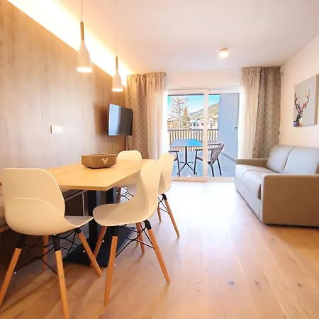 Aurturist Roulette Apartment *